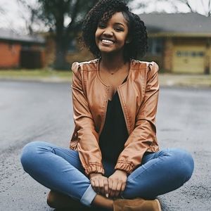 Meet your Posher, Georgia